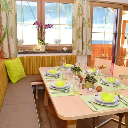 Denggnhof Farm stay Weisspriach