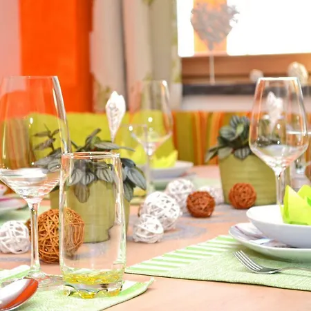 Denggnhof Farm stay Weisspriach
