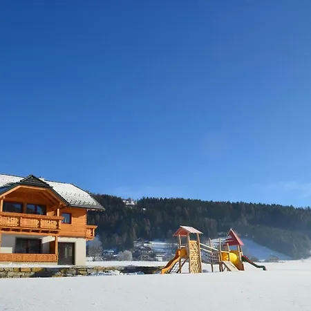 Denggnhof Farm stay *